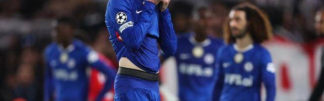 2-8让切尔西球迷怒了 中场提前退场+狂嘘主帅 当新老板面高呼阿布