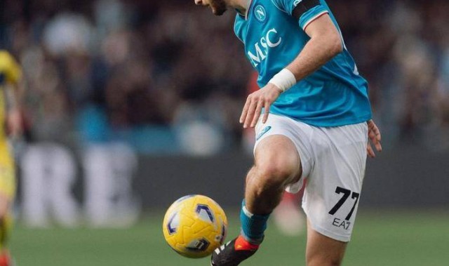 恩里克轮换玩砸了？巴黎1分优势悬了，法甲悬念被谁点燃？