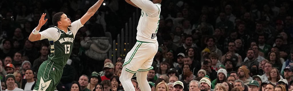 布朗30+13罗林斯25分 凯尔特人大胜雄鹿