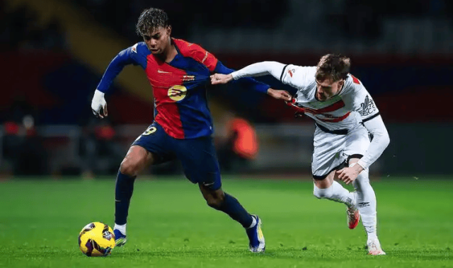 西甲保级战：巴列卡诺主场抢分，埃尔切客场难破僵