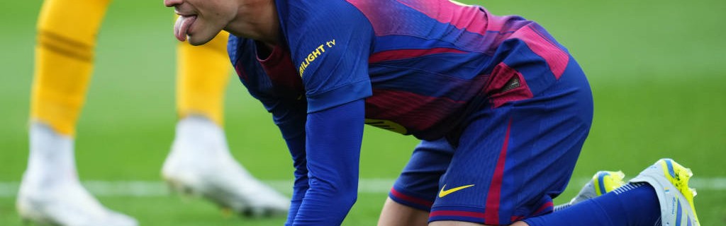 炮火全开！费兰-托雷斯怒怼特巴斯，西甲VAR再陷争议漩涡