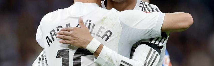 足坛一夜动态：国米3-2科莫冲双冠王，切尔西0-3造百年耻辱纪录