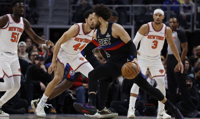 坎宁安11+5+7詹金斯18分 活塞战胜尼克斯