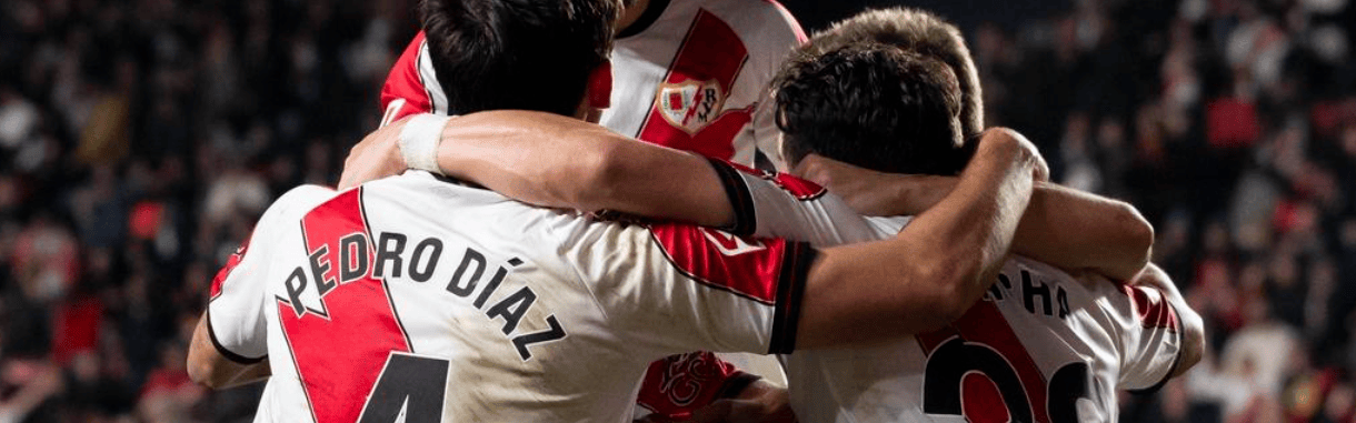 4-1！2-2！激情一夜，佛罗伦萨狂轰4球，狼队创造奇迹，巴列卡诺补时绝平